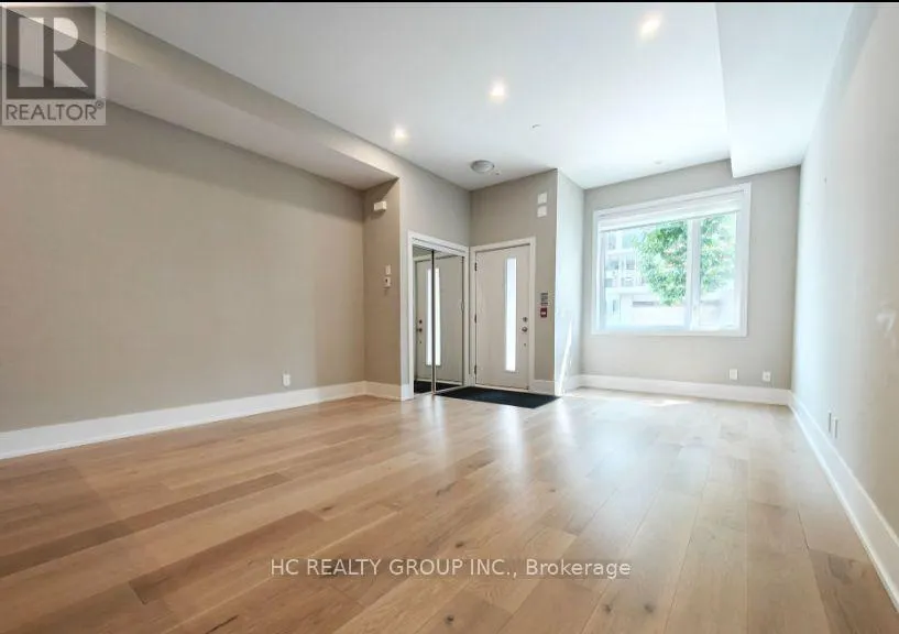 UNIT 11 - 270 DAVENPORT ROAD