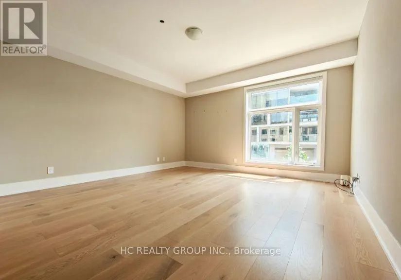 UNIT 11 - 270 DAVENPORT ROAD