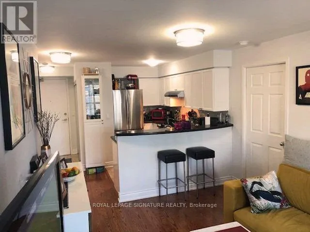 1039 - 109 FRONT STREET E
