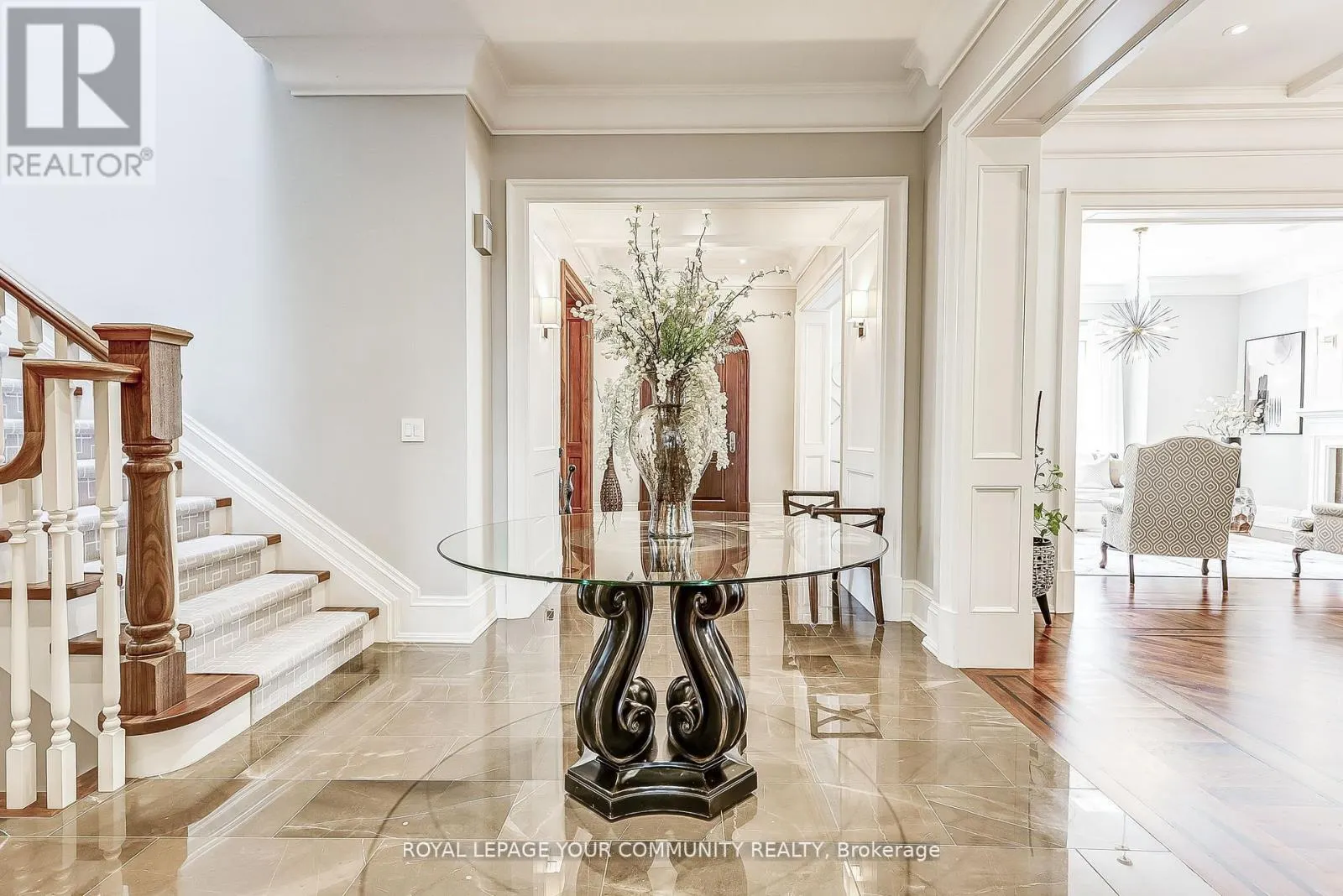 222 ST LEONARDS AVENUE