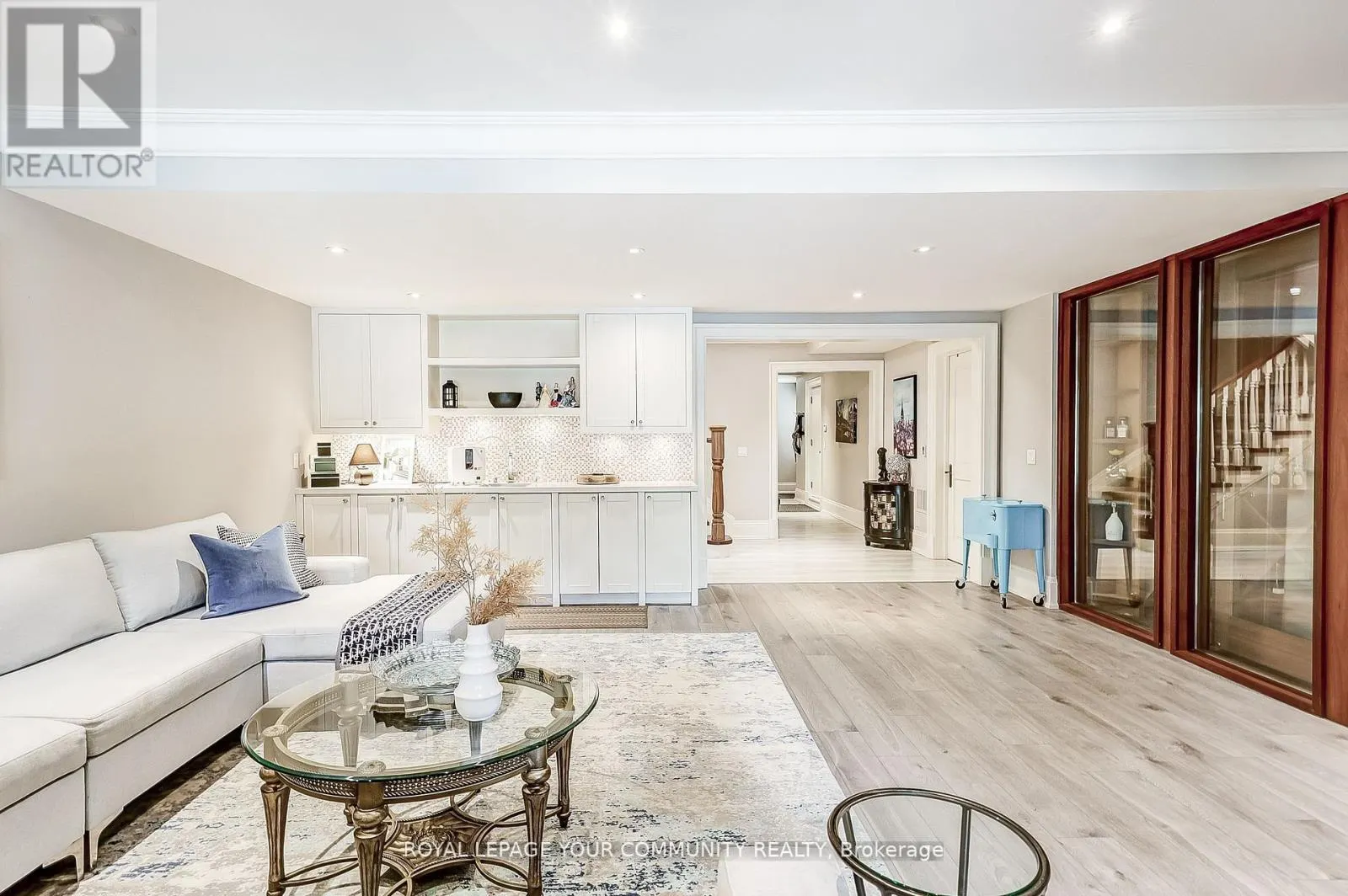 222 ST LEONARDS AVENUE