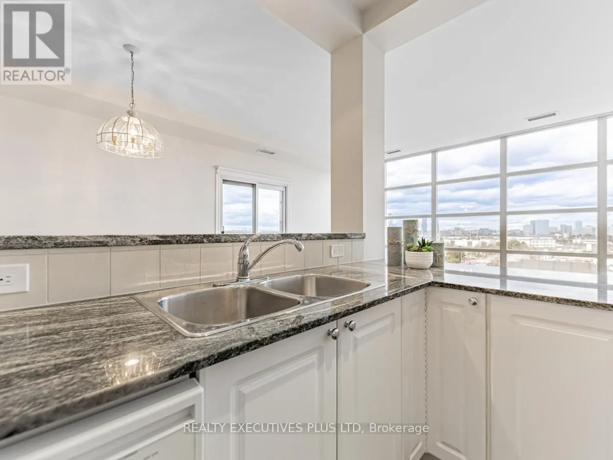 709 - 1 LEASIDE PARK DRIVE