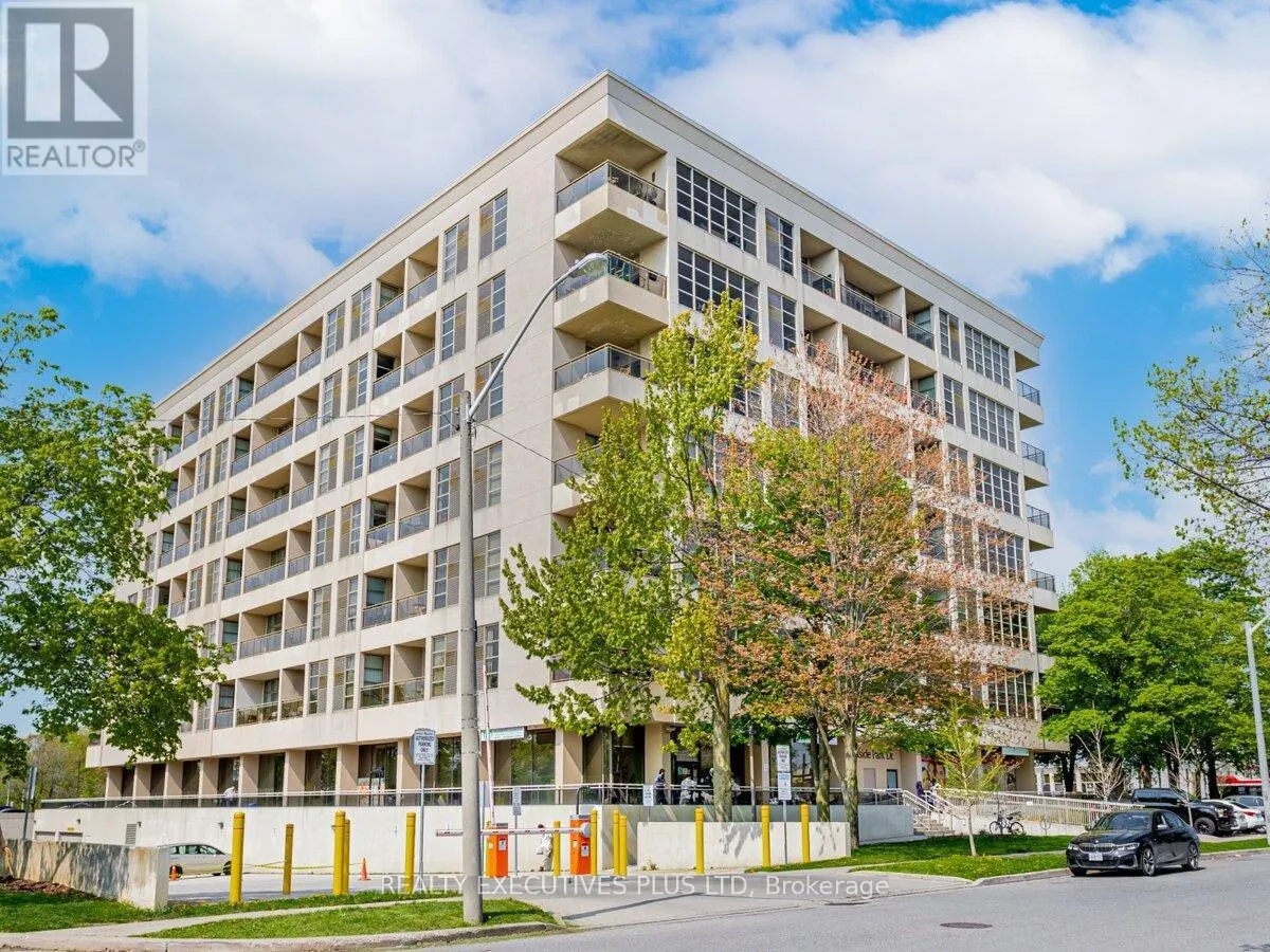 709 - 1 LEASIDE PARK DRIVE