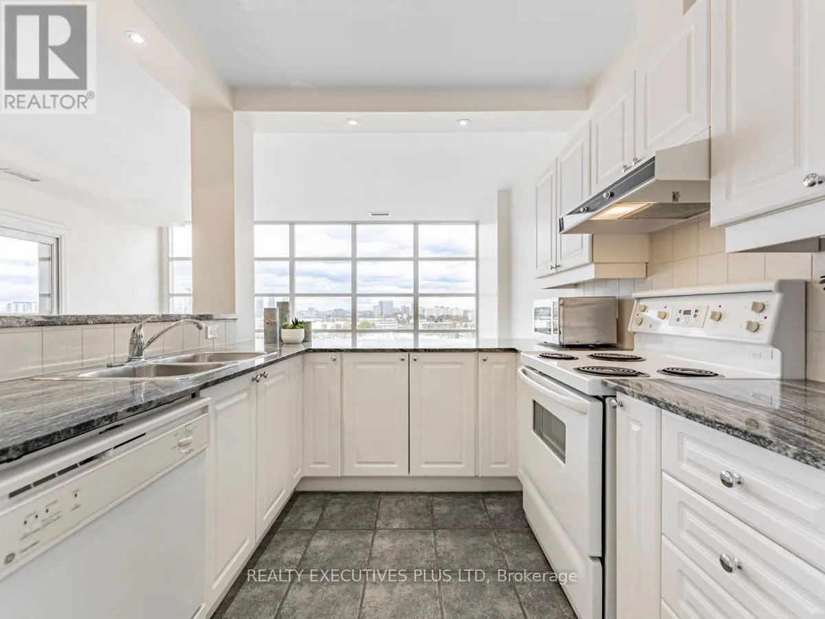 709 - 1 LEASIDE PARK DRIVE