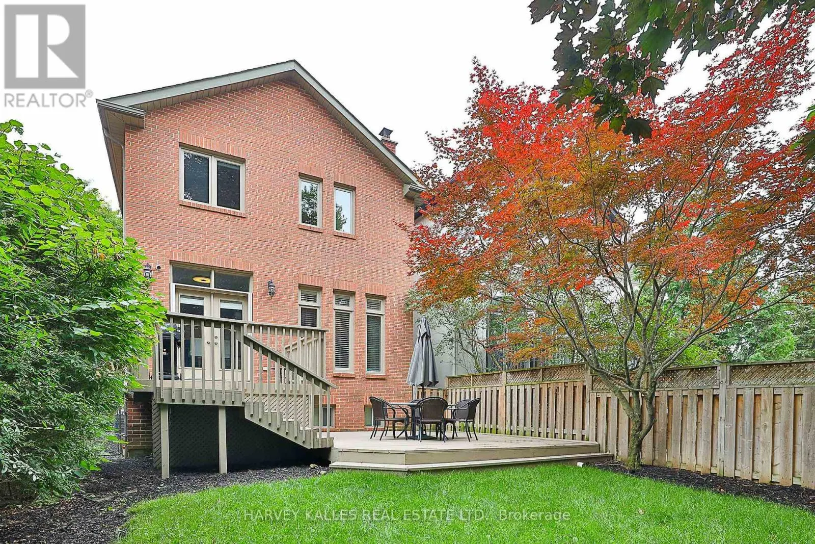8 WEETWOOD STREET