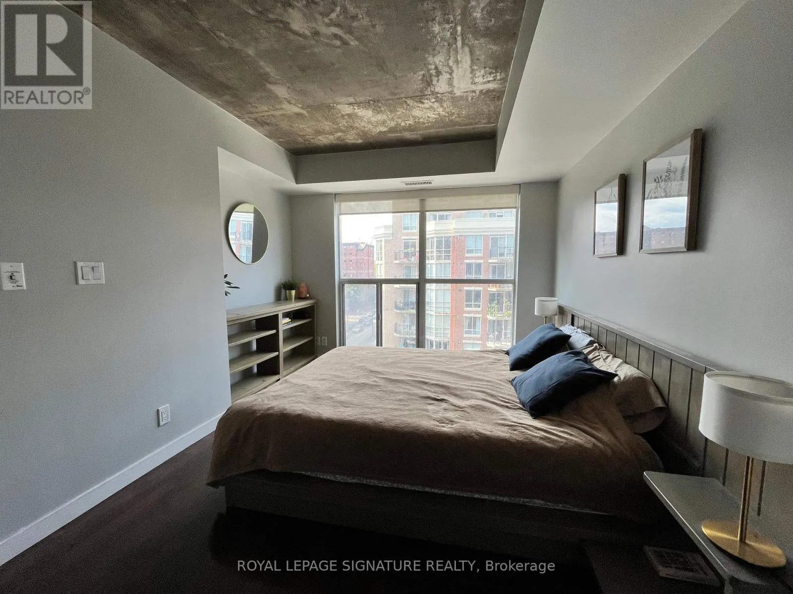 610 - 1005 KING STREET W