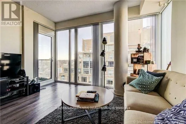 1403 - 435 RICHMOND STREET W