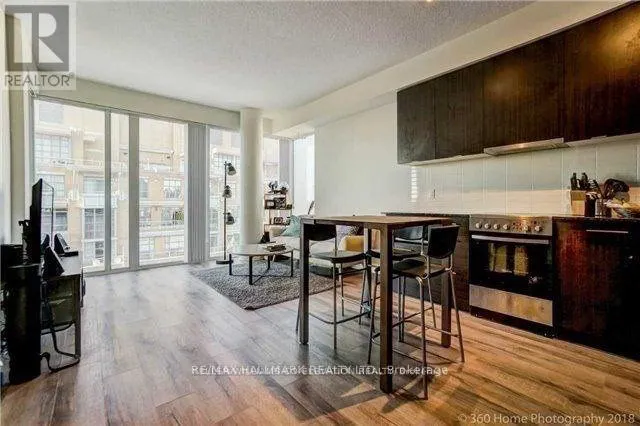 1403 - 435 RICHMOND STREET W