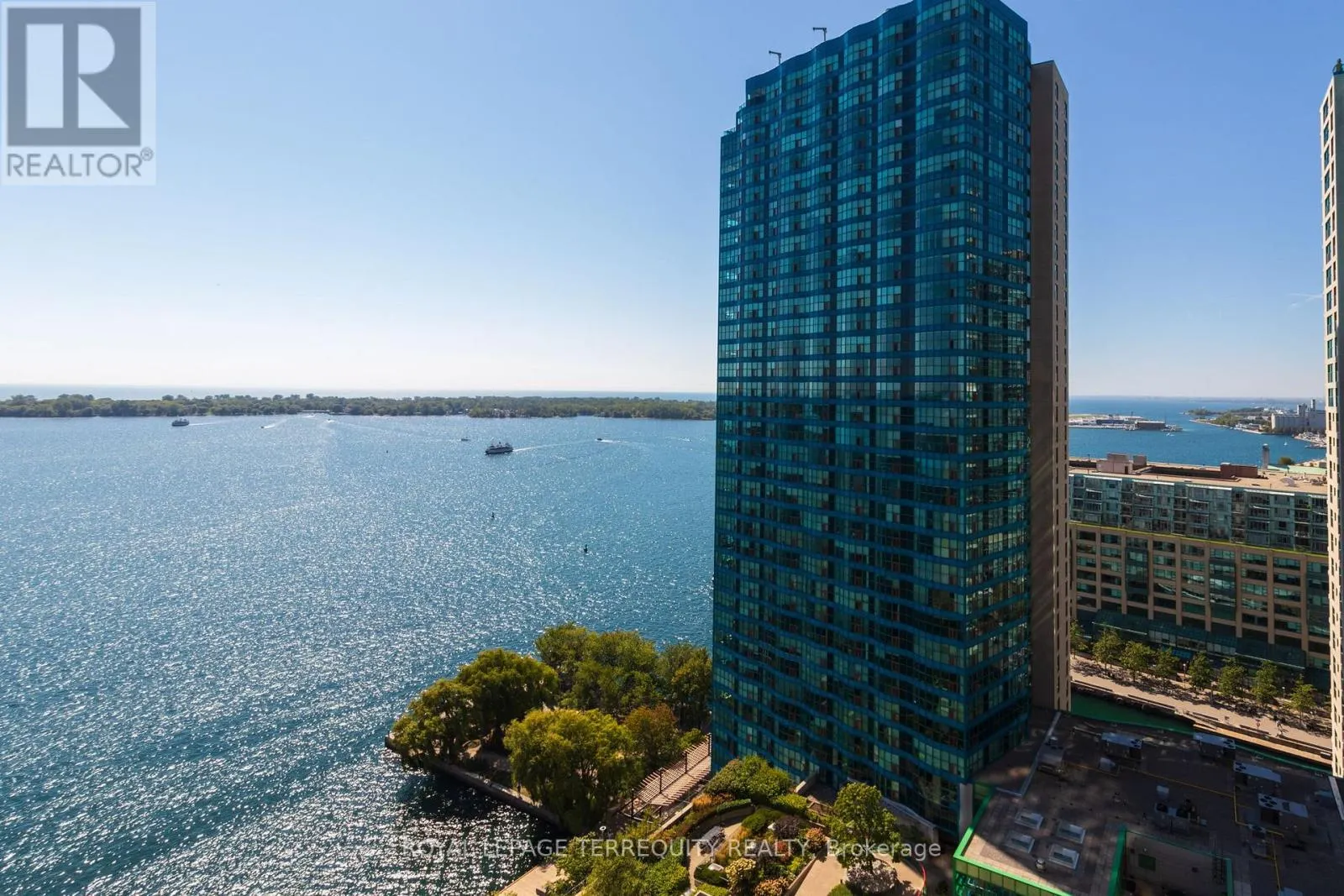 2311 - 55 HARBOUR SQUARE