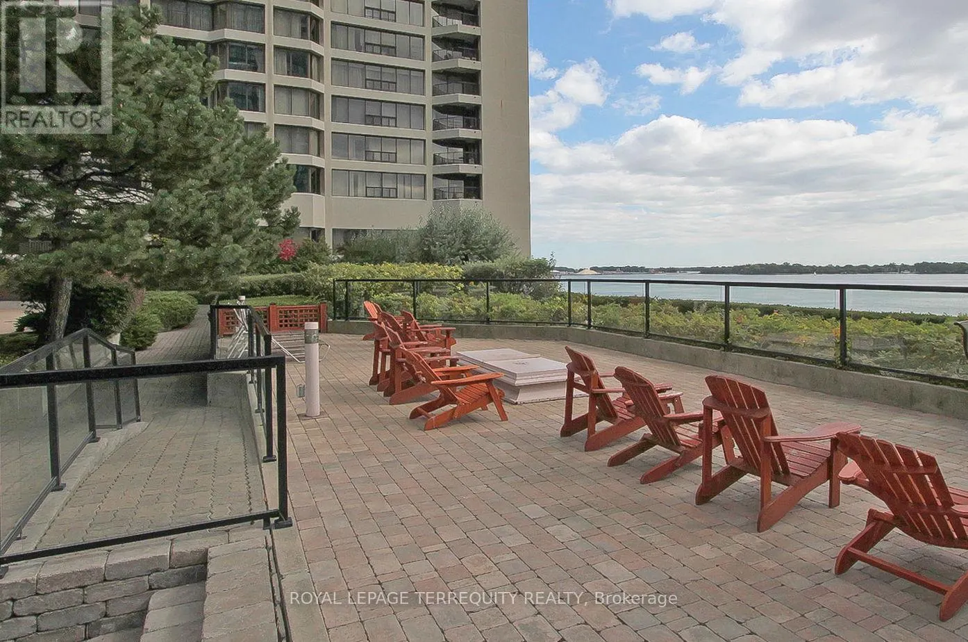 2311 - 55 HARBOUR SQUARE