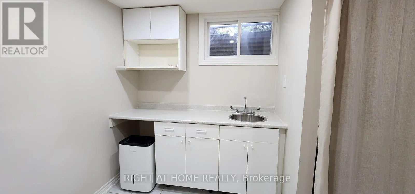 132 - 18 ELSA VINE WAY