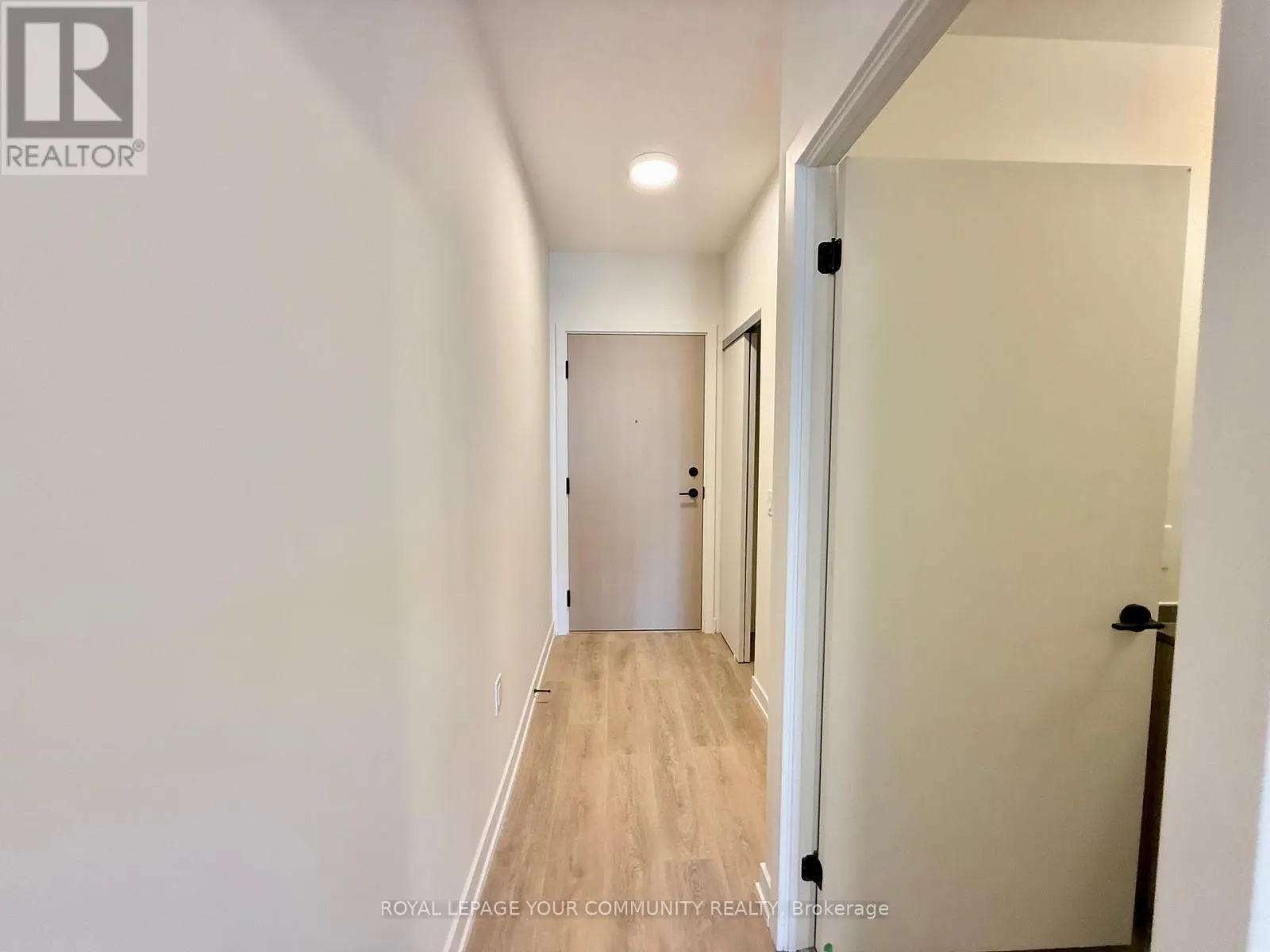 UPH 06 - 181 STERLING ROAD