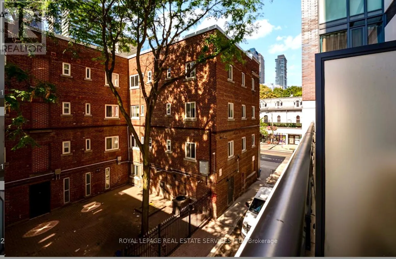 203 - 81 WELLESLEY STREET E