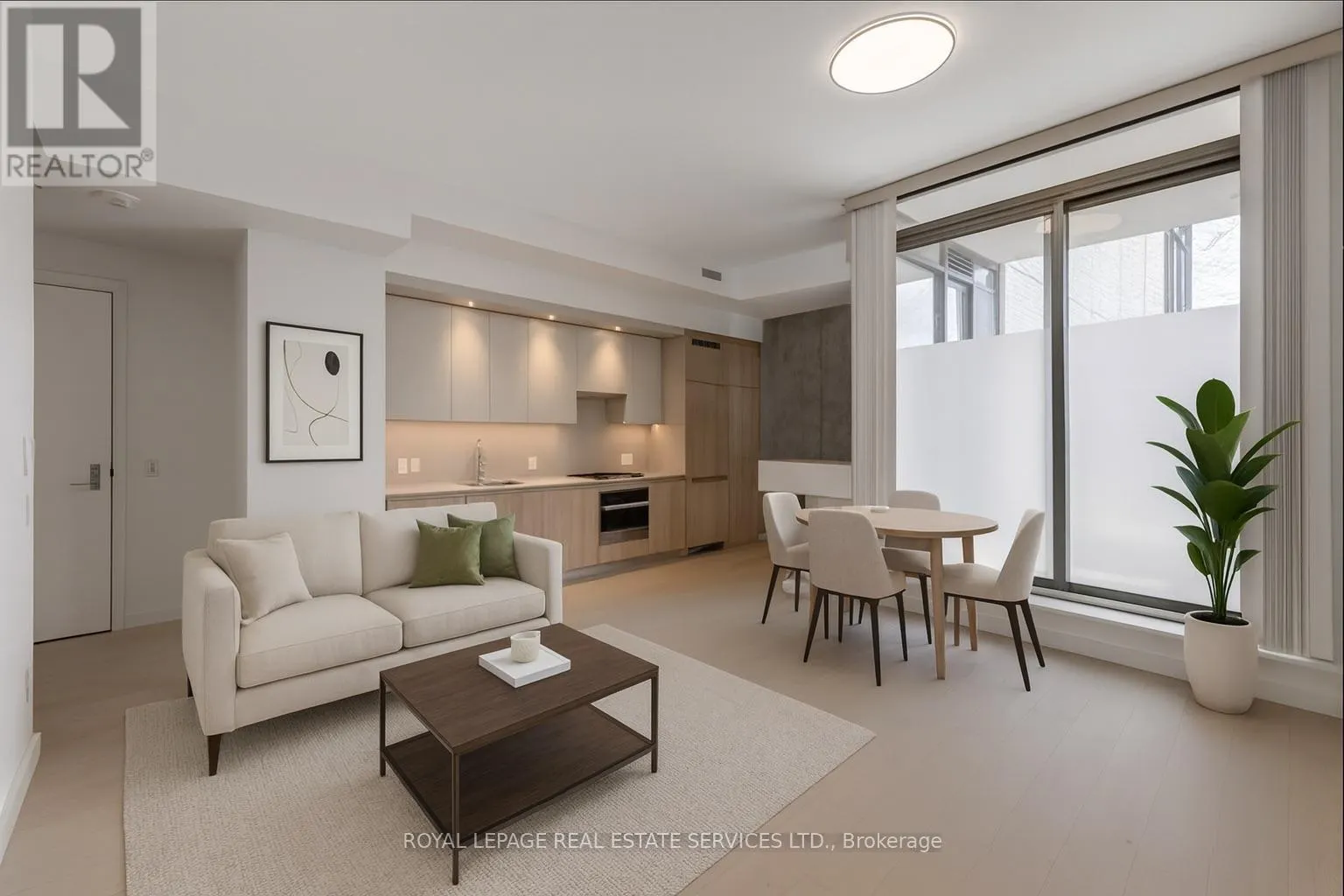 203 - 81 WELLESLEY STREET E