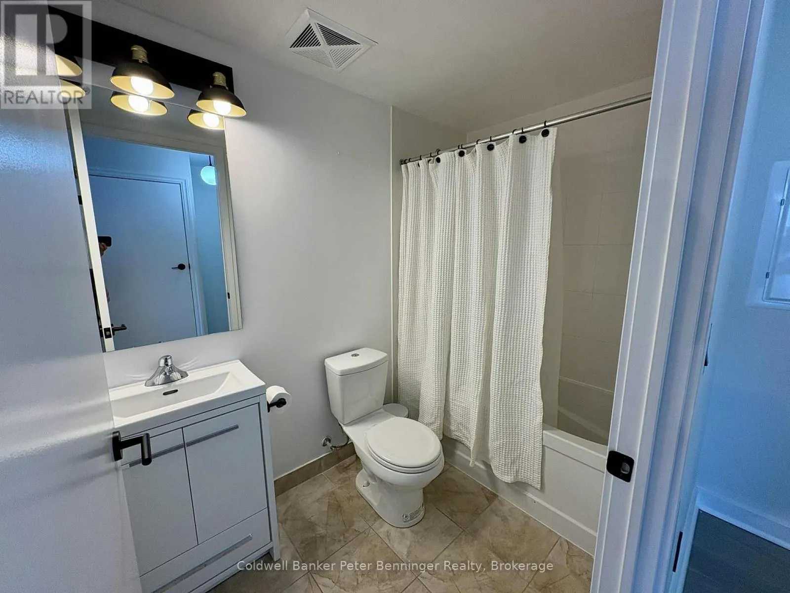 2308 - 14 YORK STREET, #2308