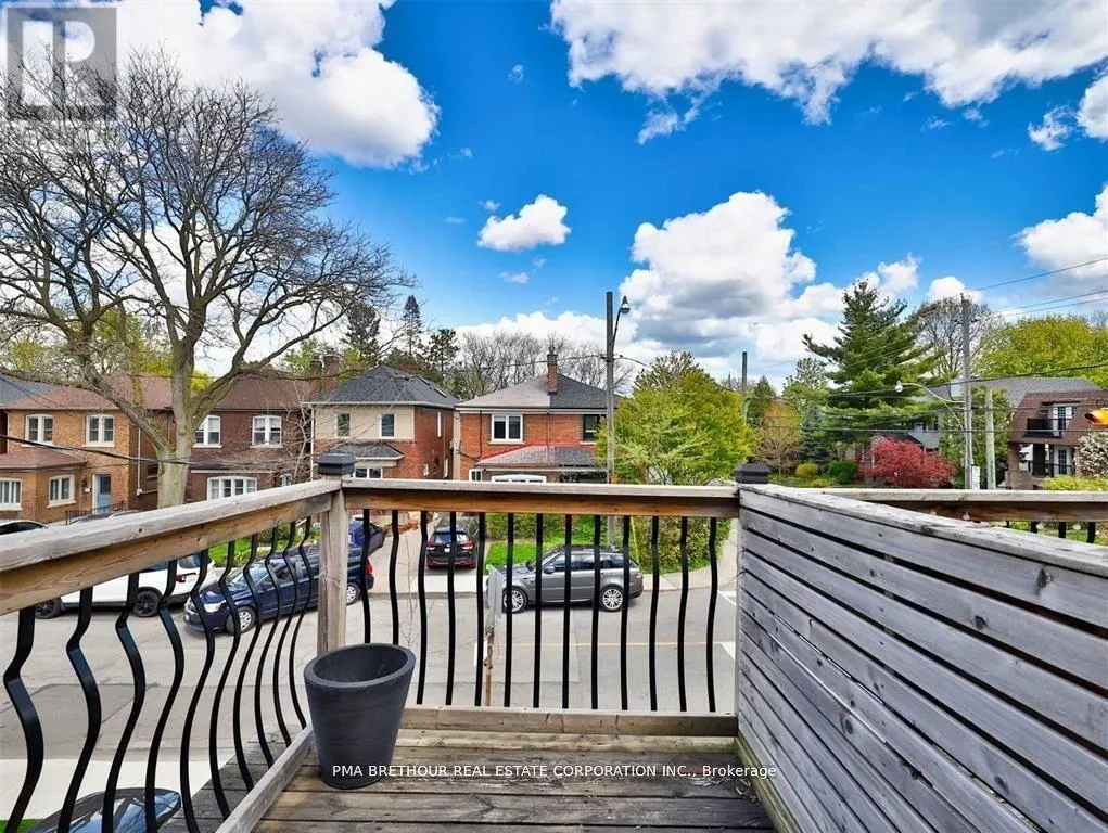 4 BELLE AYRE BOULEVARD
