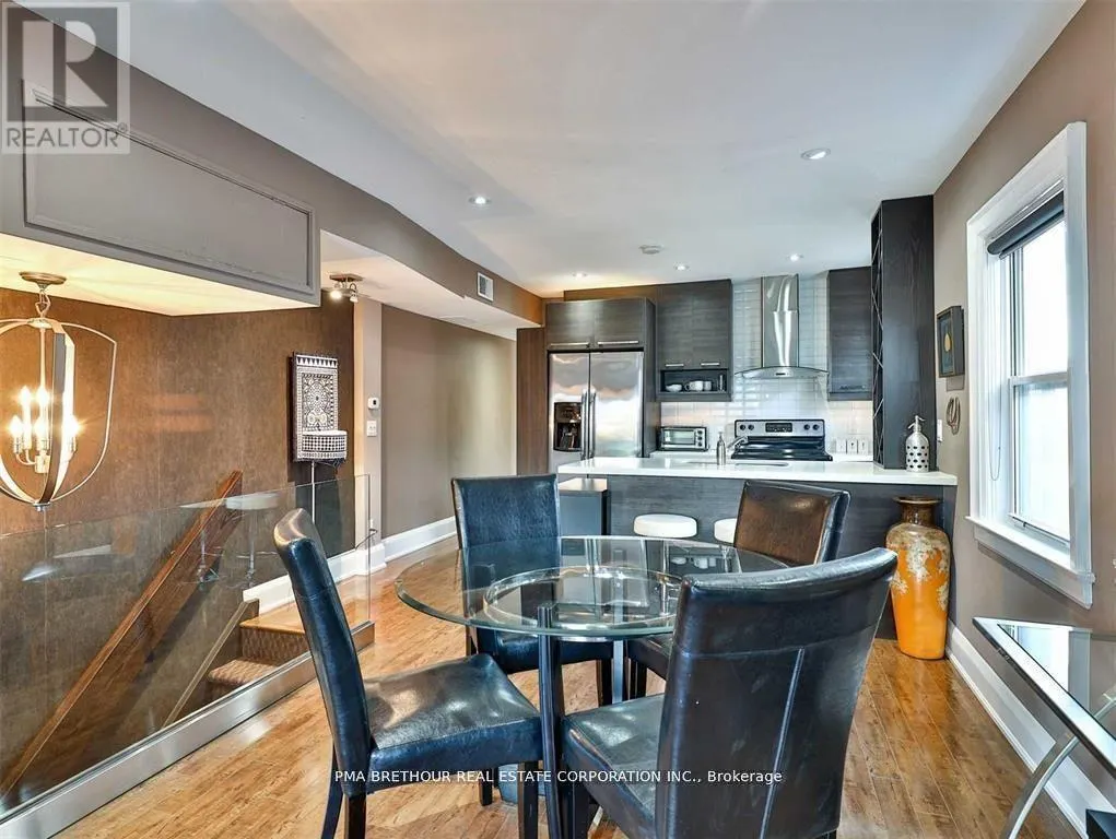 4 BELLE AYRE BOULEVARD