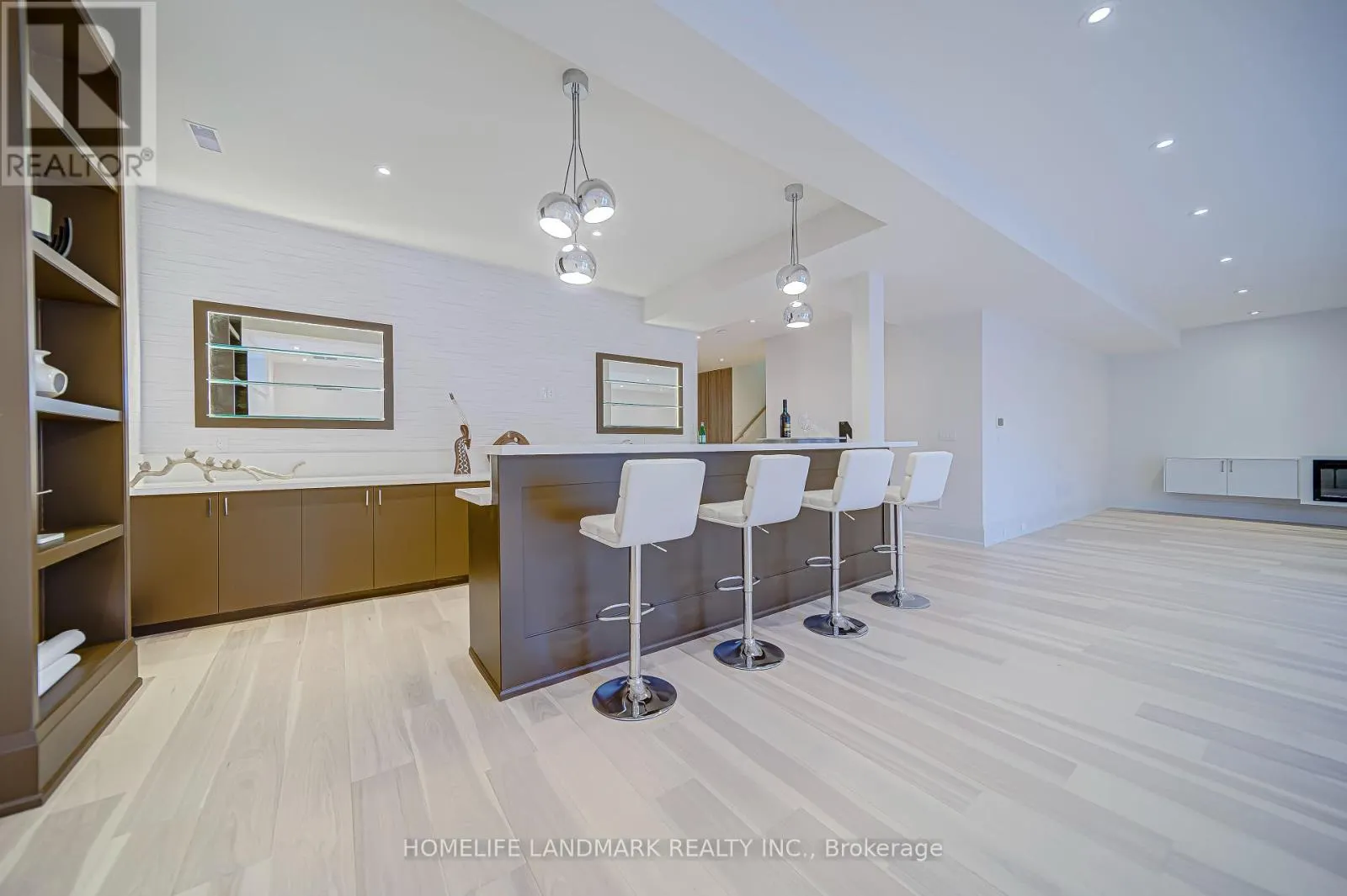 154 GLEN CEDAR ROAD