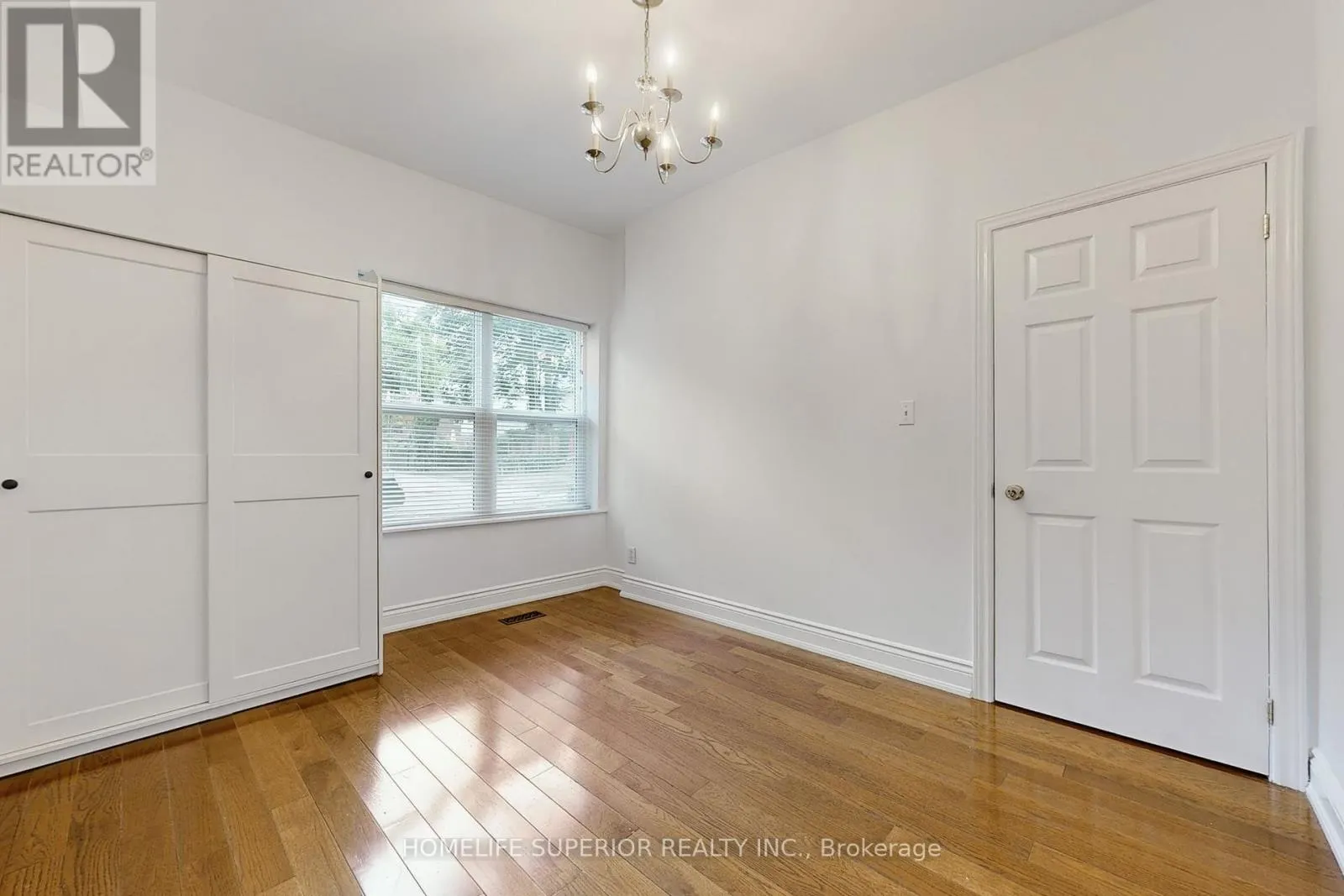 17 MITCHELL AVENUE