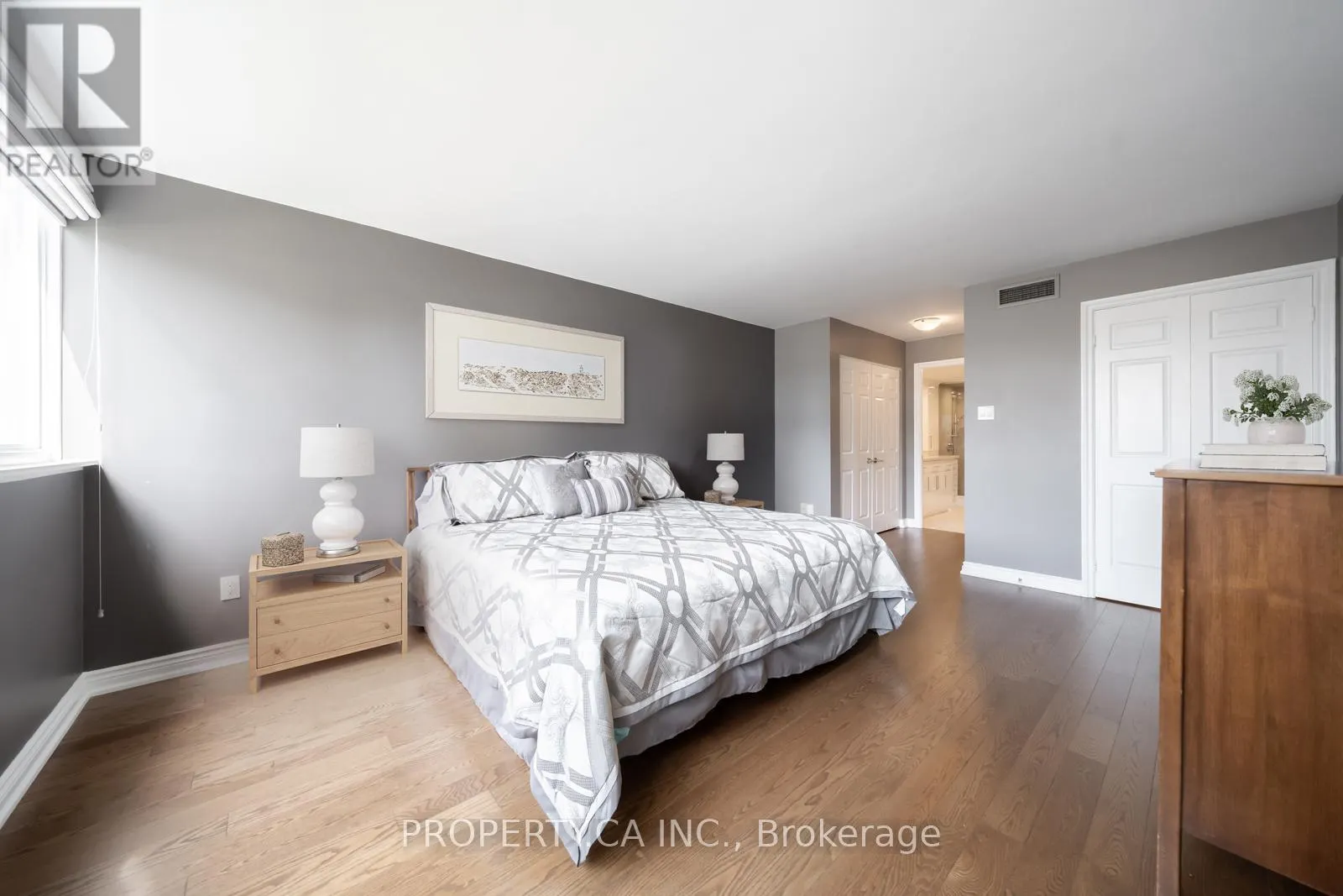 604 - 65 SPRING GARDEN AVENUE