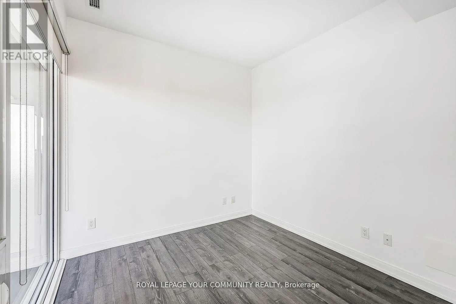 4208 - 42 CHARLES STREET E