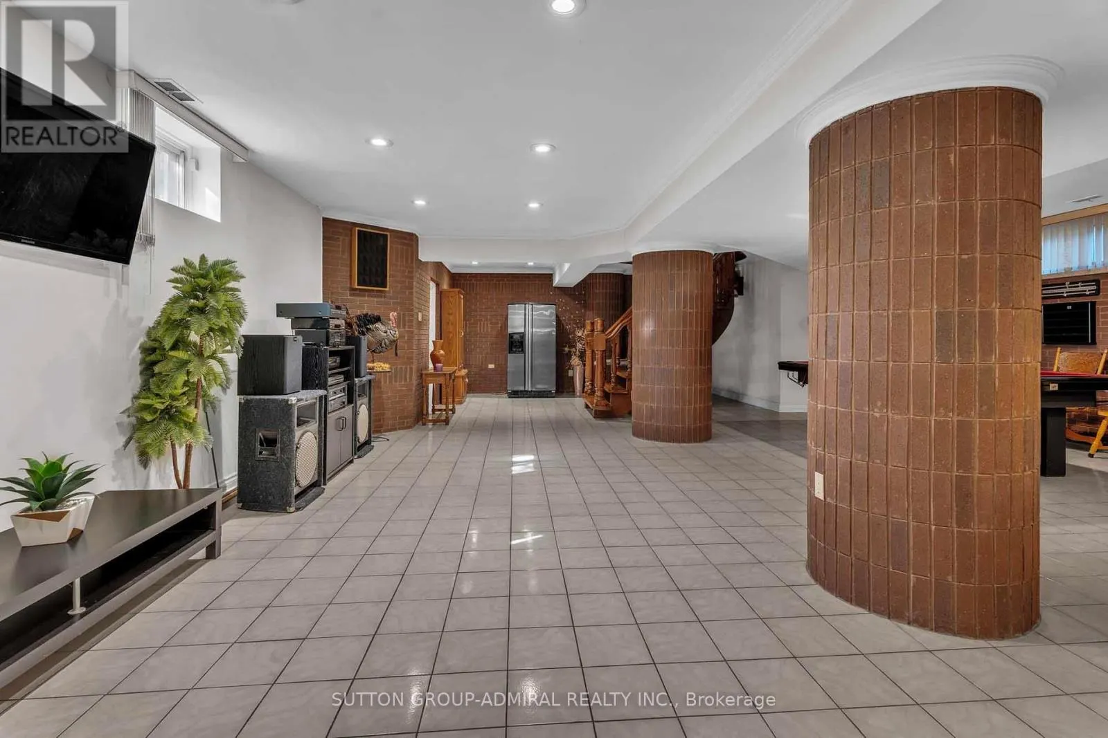 116 GOULDING AVENUE