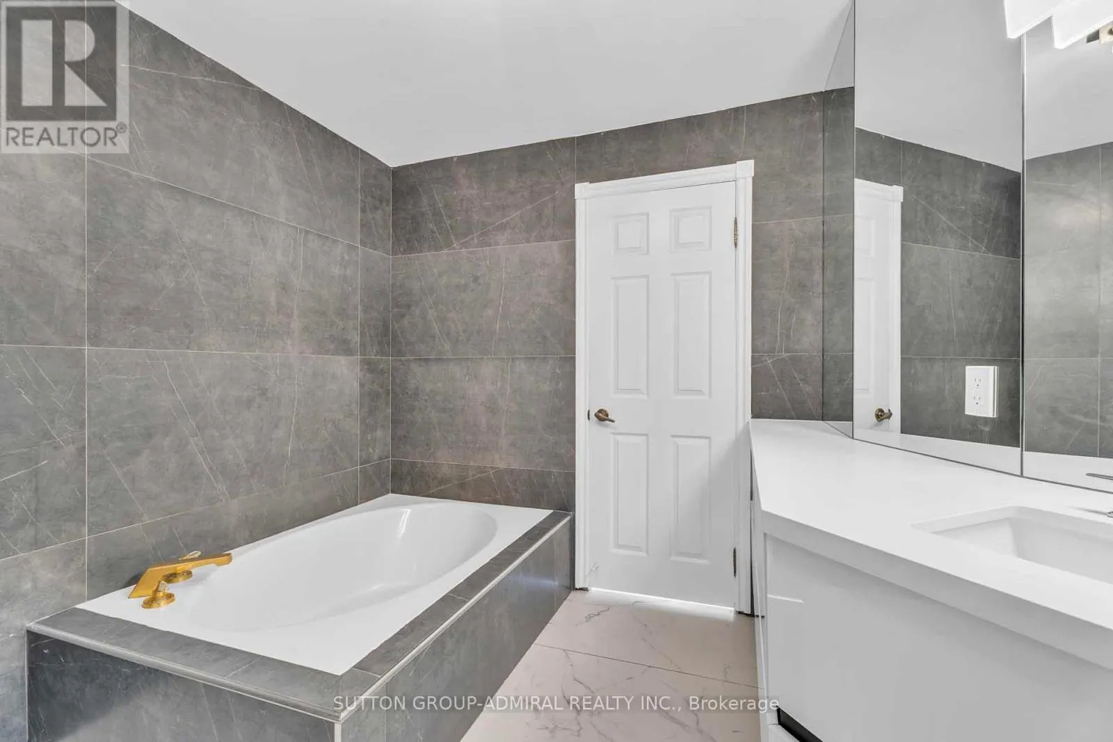 116 GOULDING AVENUE