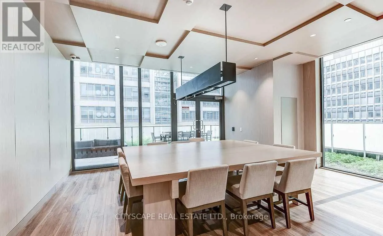 1707 - 25 RICHMOND STREET E