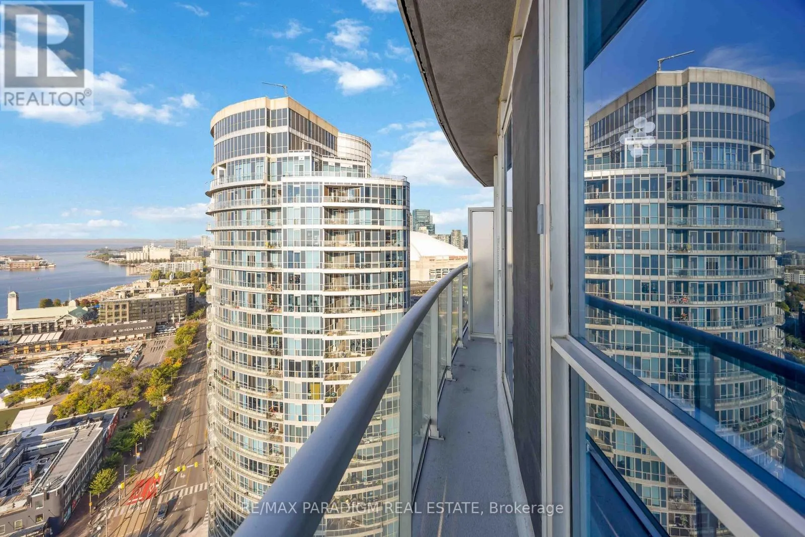 2608 - 208 QUEENS QUAY W