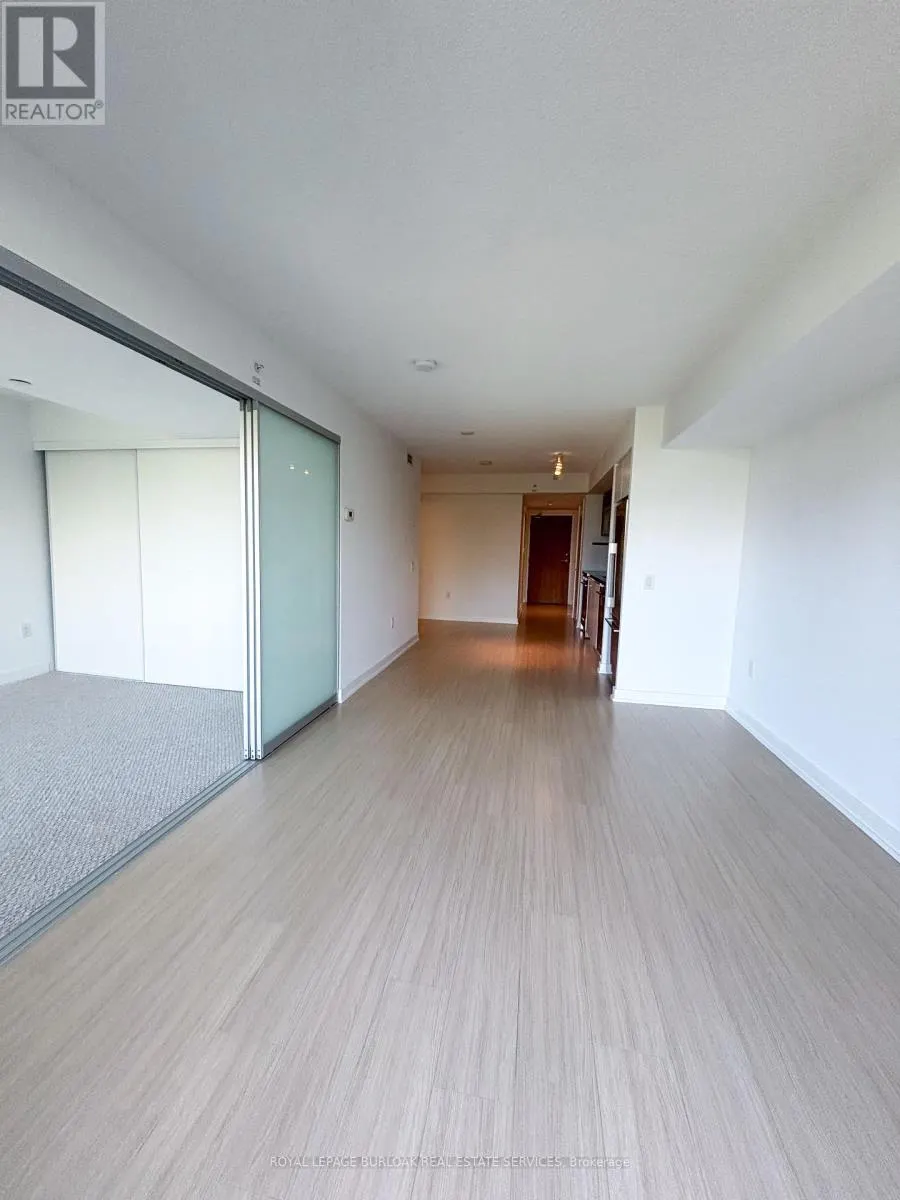 303 - 75 QUEENS WHARF ROAD