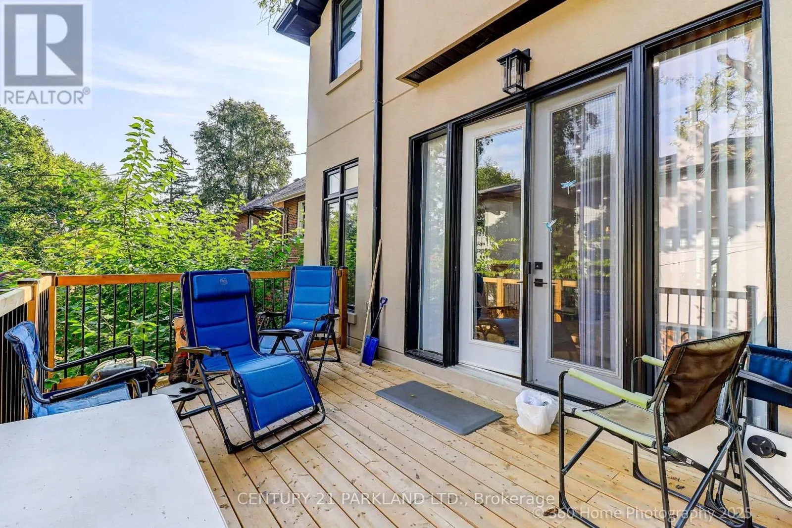 30 GLEN ECHO ROAD