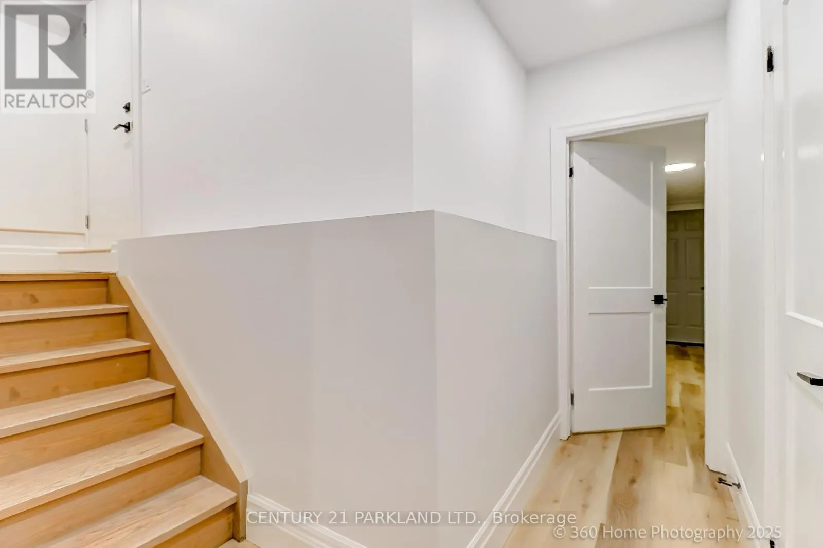 30 GLEN ECHO ROAD