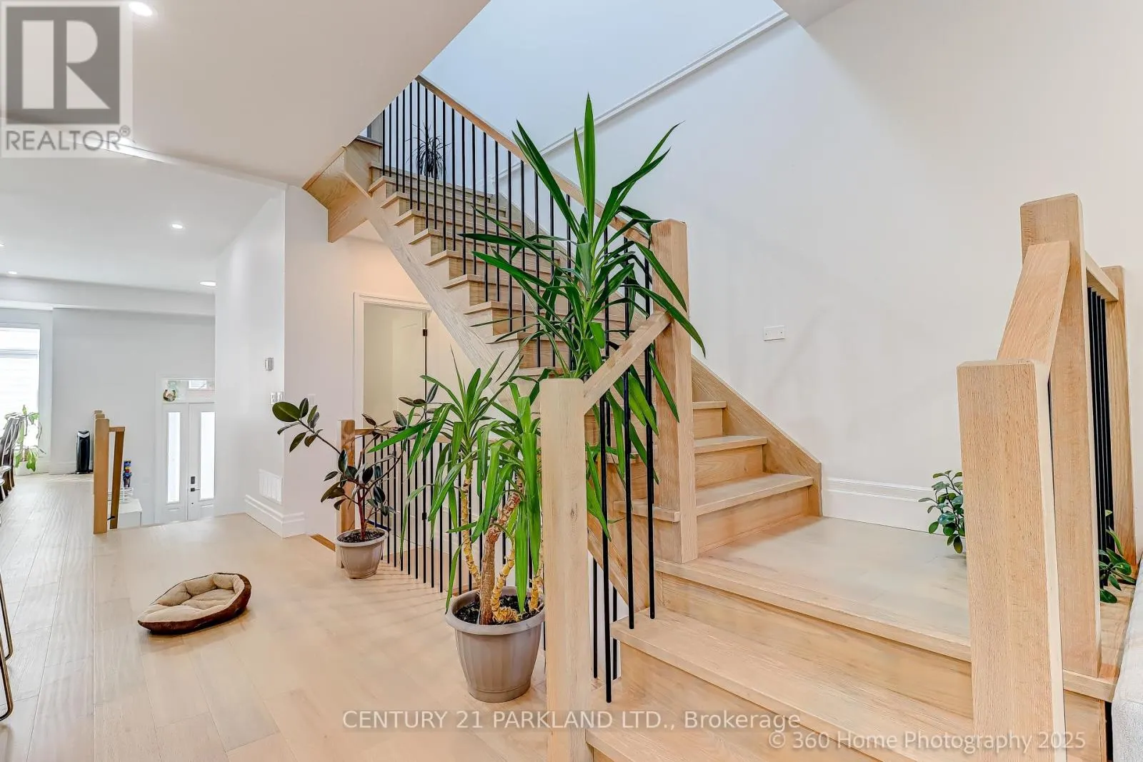 30 GLEN ECHO ROAD