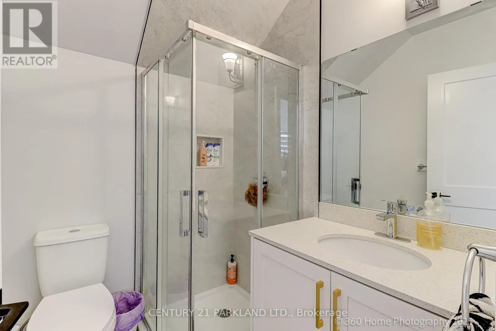 30 GLEN ECHO ROAD