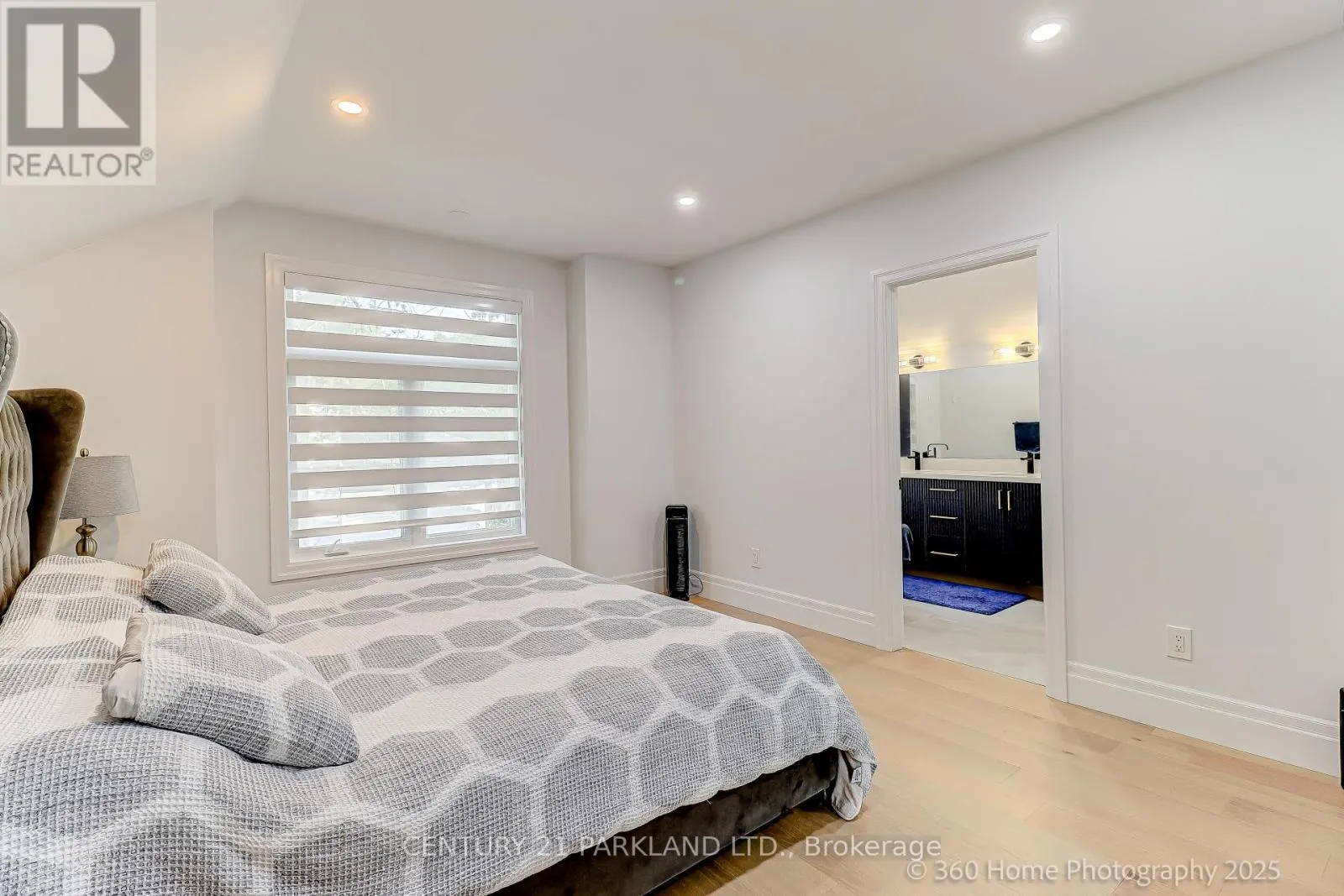 30 GLEN ECHO ROAD