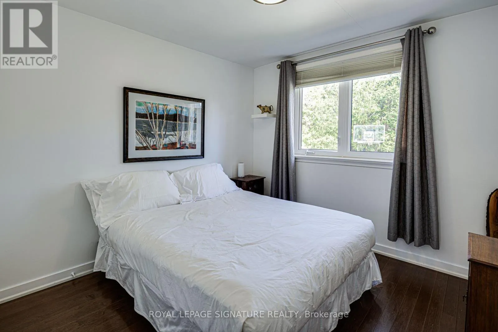 2 PARMBELLE CRESCENT