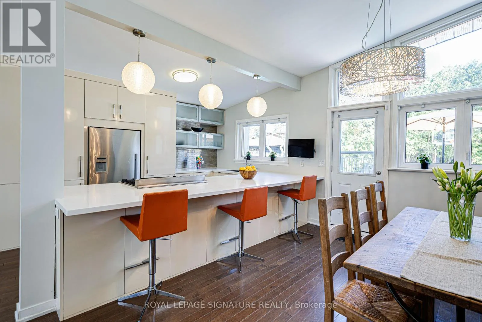 2 PARMBELLE CRESCENT