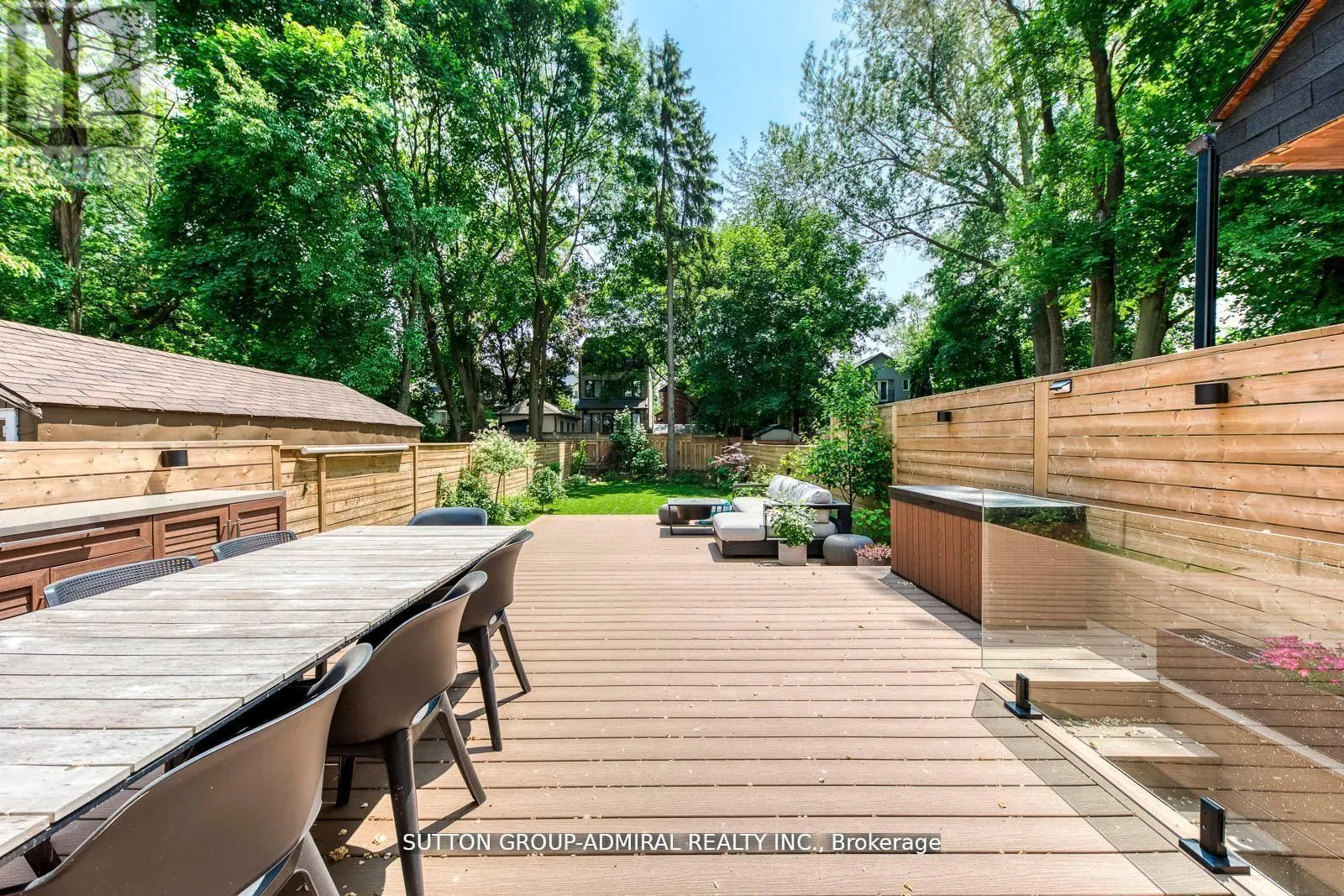 93 SOUDAN AVENUE