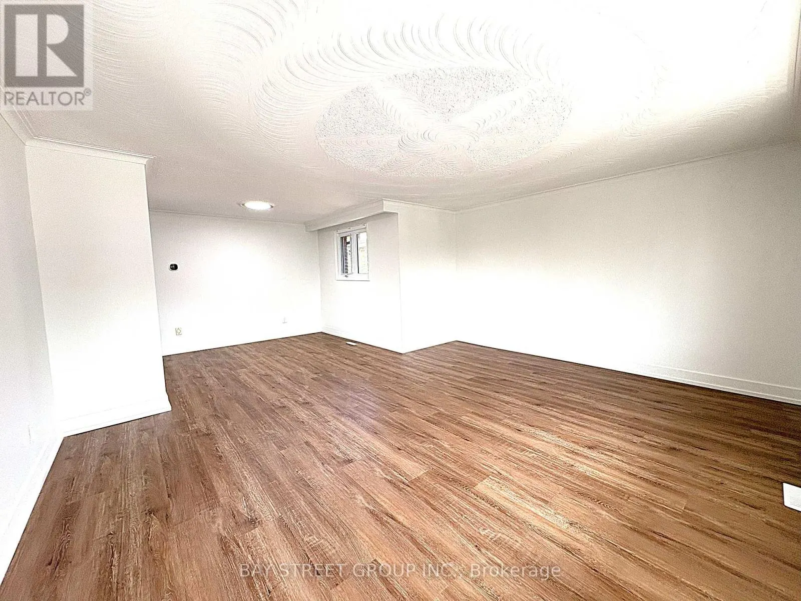 170 PLEASANT VIEW DRIVE