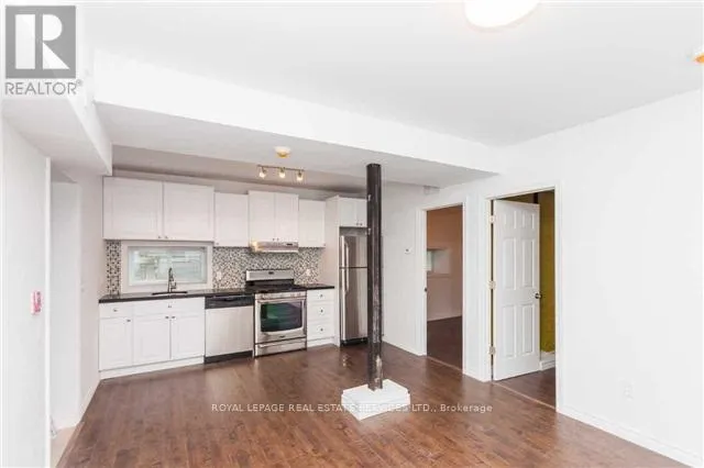 2 - 55 HILLSDALE AVENUE E