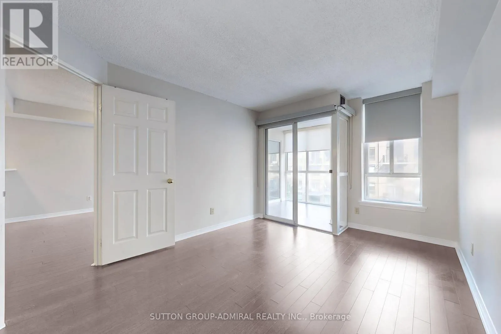 801 - 801 KING STREET W