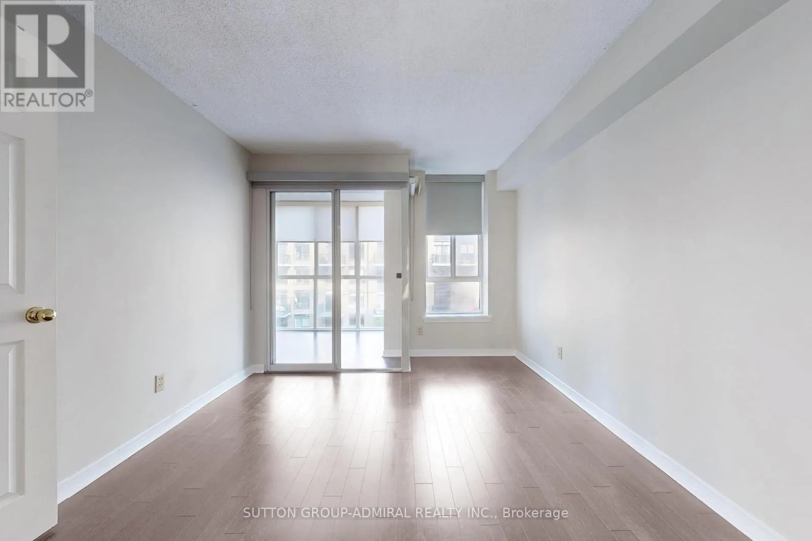 801 - 801 KING STREET W