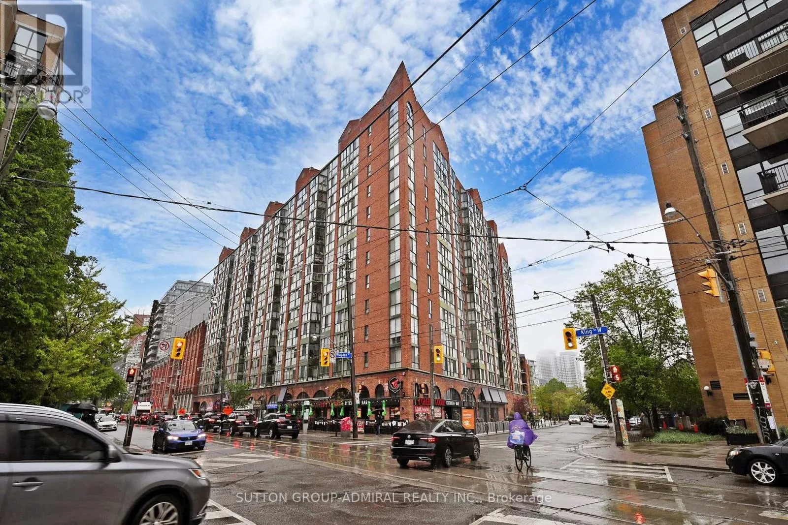 801 - 801 KING STREET W