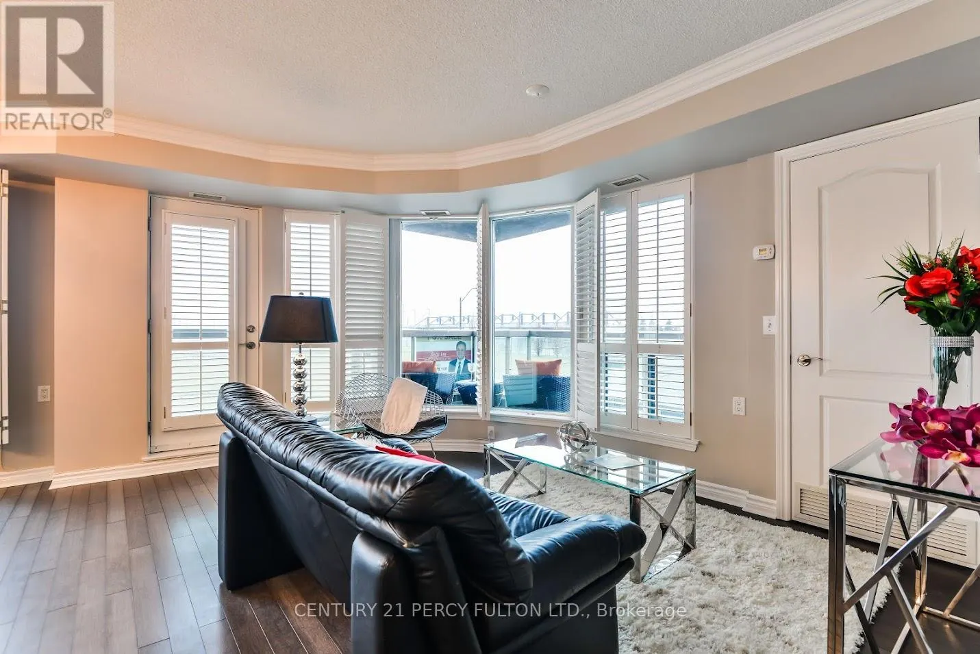 1030 SHEPPARD AVENUE