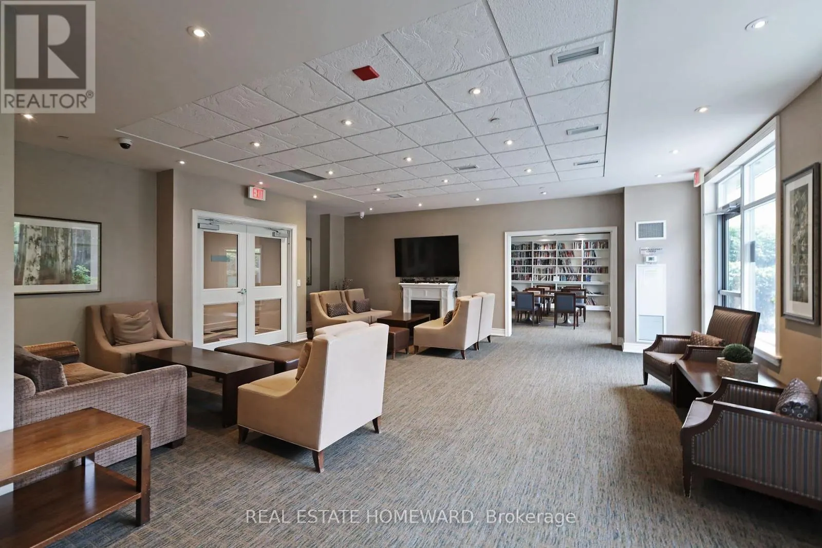 302 - 701 SHEPPARD AVENUE W