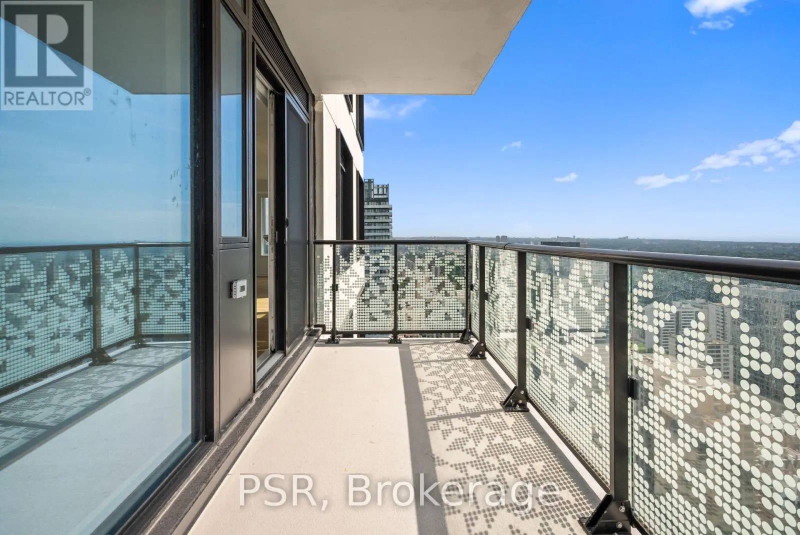3608 - 101 ROEHAMPTON AVENUE