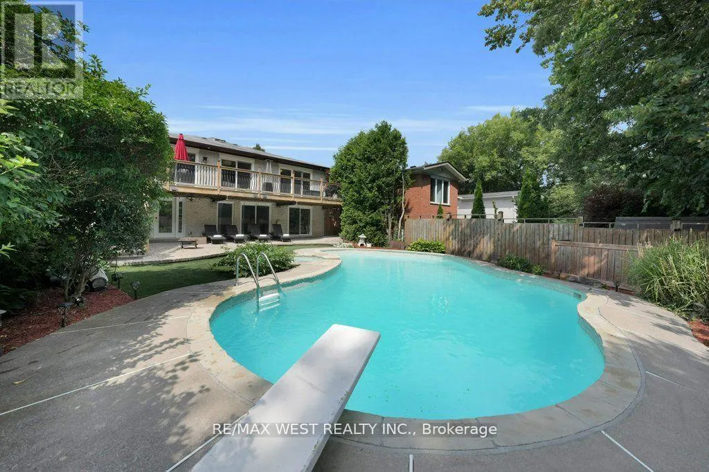 151 BRAHMS AVENUE