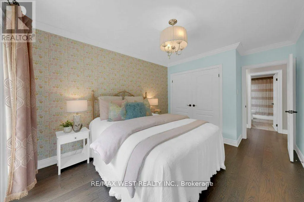 151 BRAHMS AVENUE