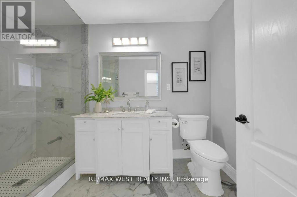 151 BRAHMS AVENUE