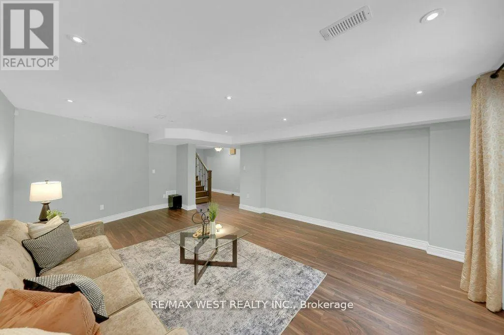 151 BRAHMS AVENUE